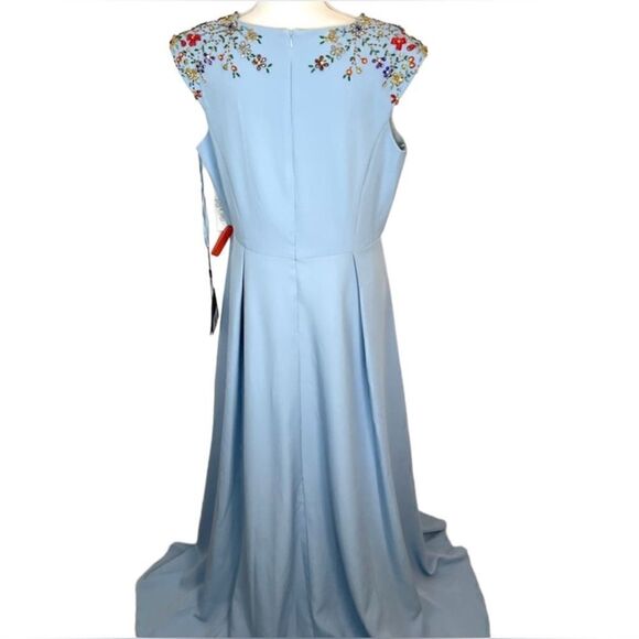 Mac Duggal NWT 26540 BEADED CAP SLEEVE V NECK A LINE GOWN in French Blue… - Picture 6 of 13